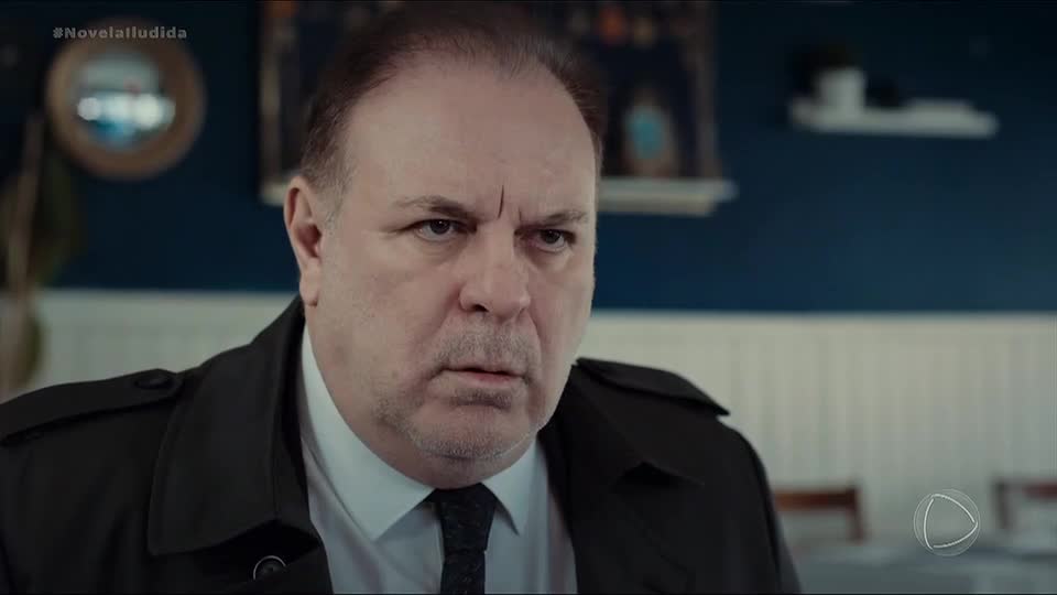 Haluk descobre que Hicran tem pouco tempo de vida | Iludida