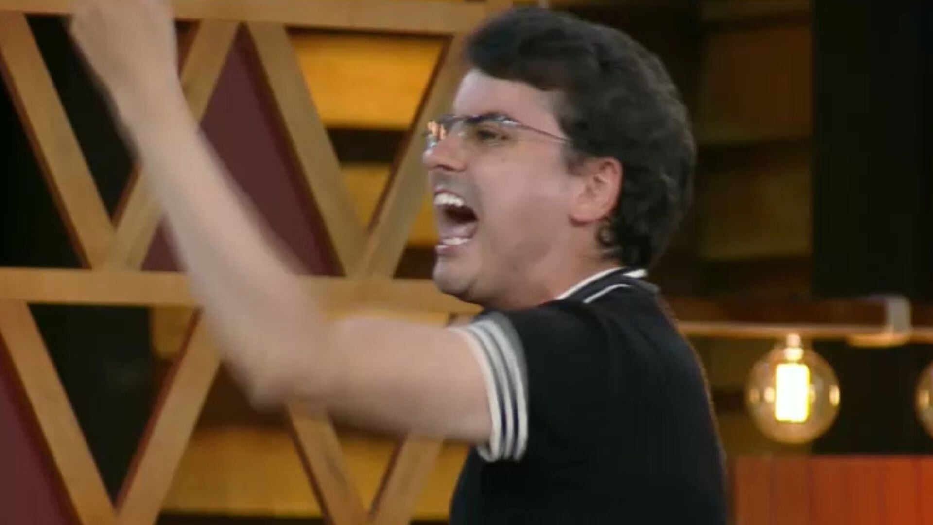 Acabou de vez? Dudu Camargo fica nervoso e chama Yoná de 'traidora' na Formação da Roça