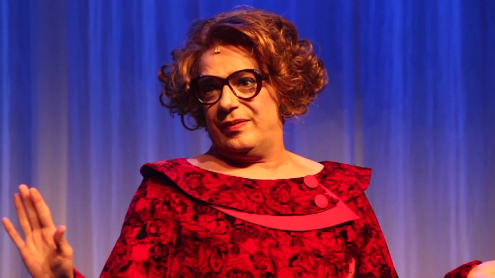 Comédia em cartaz em São Paulo conta a história de avó que viraliza nas redes sociais