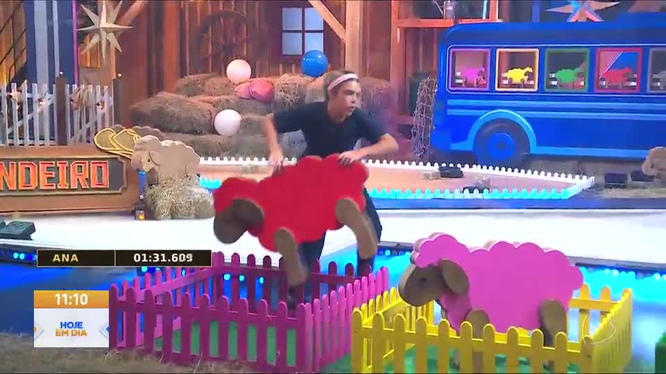 A Fazenda 18: Ana Bruna vence a Prova do Fazendeiro e conquista o chapéu da semana