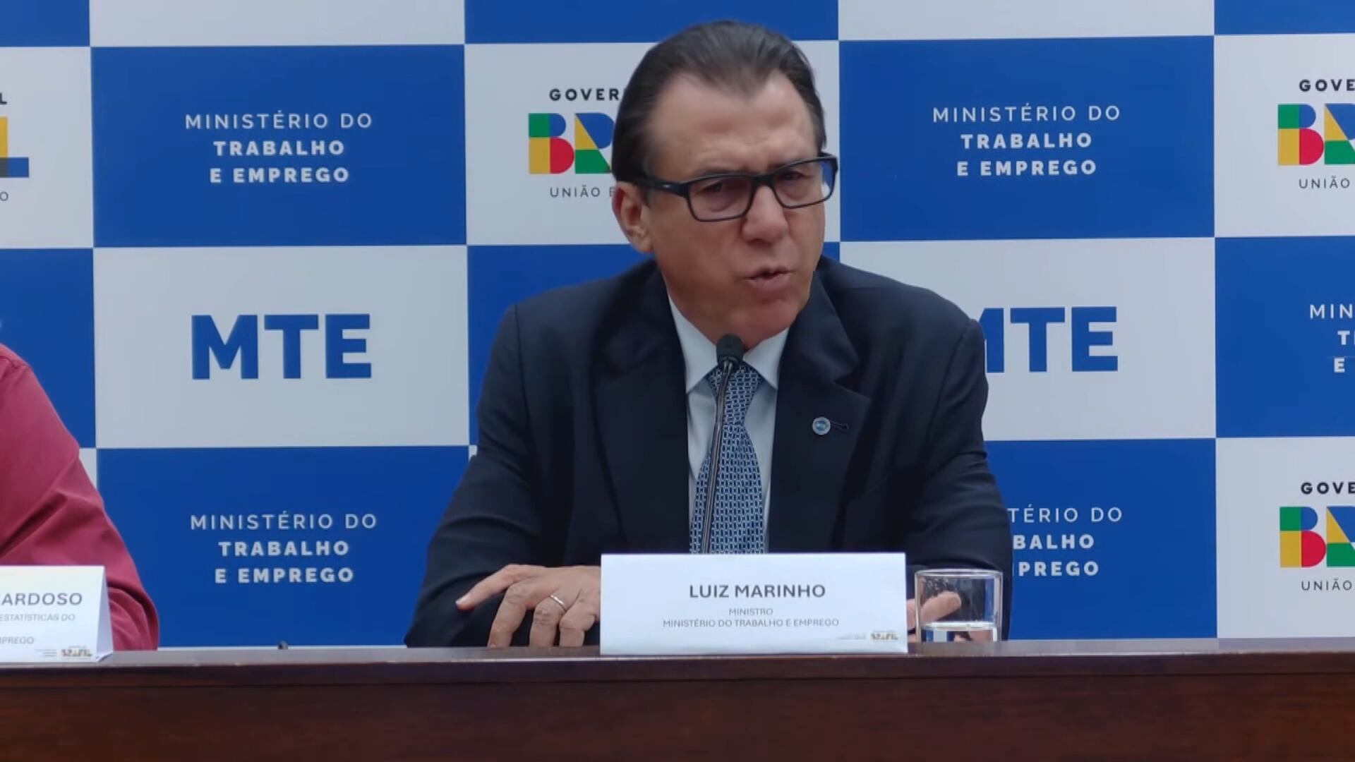 Ministro estuda restrição à empresas que cometem assédio eleitoral
