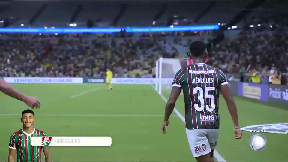 Guardou sem deixar quicar! Hércules enche o pé no canto e empata o jogo com belo gol