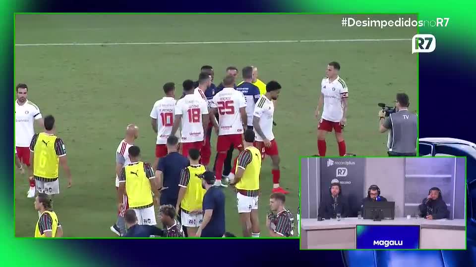 Confusão no pós-jogo: Internacional reclama do minuto acrescentado ao tempo da partida