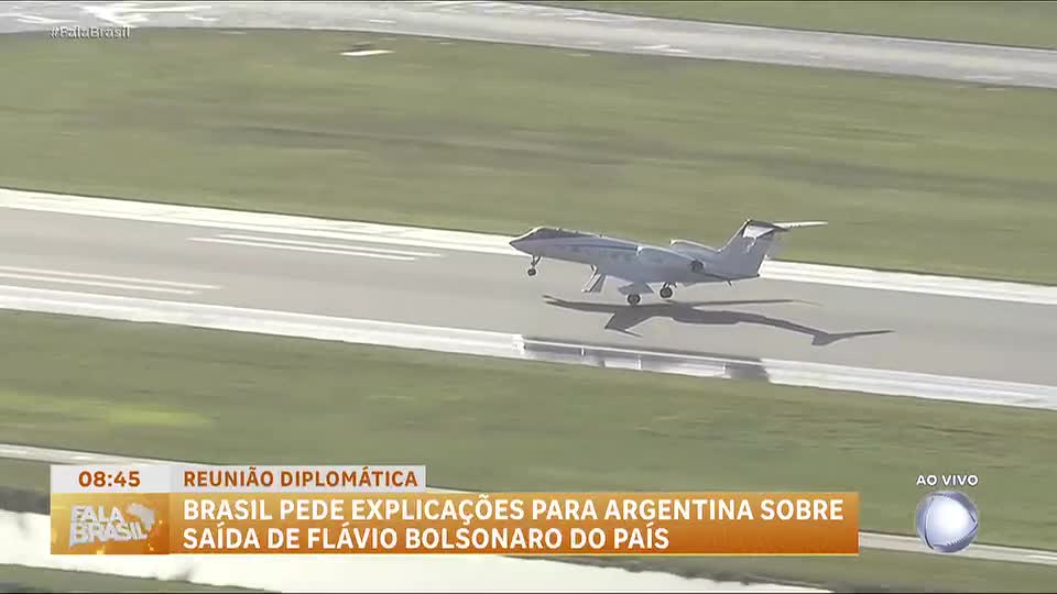 Itamaraty convoca diplomata argentino após Flávio cruzar a fronteira e seguir para os EUA