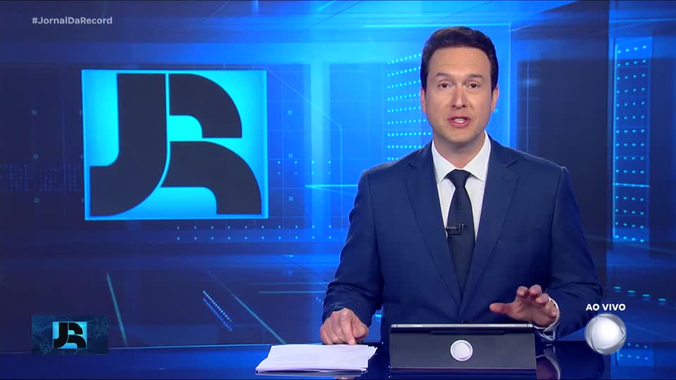 Jornalismo da RECORD recebe três prêmios por reportagens investigativas em evento da ADPF