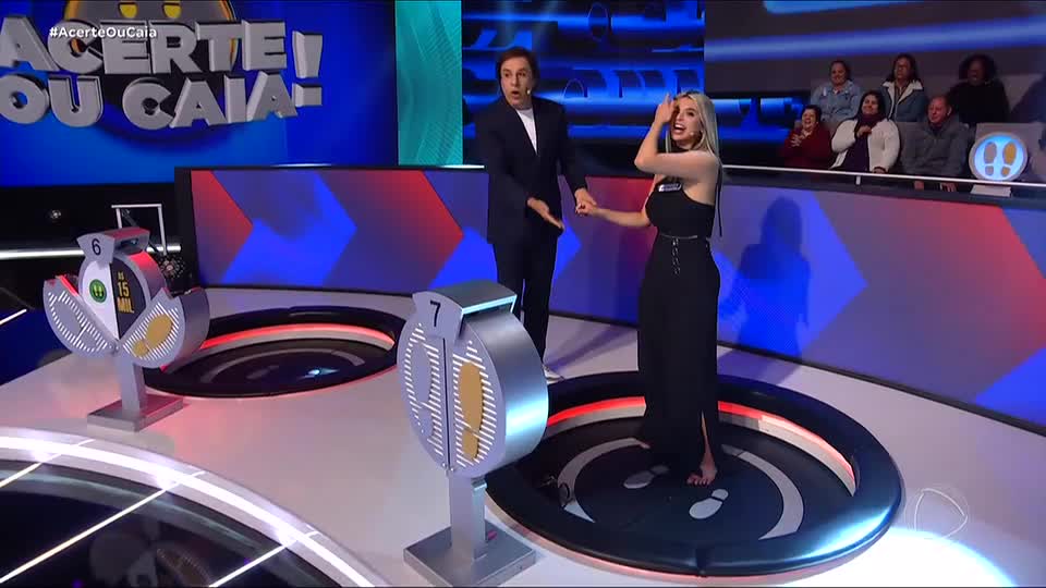 ‘Vou desmaiar’, brinca Mônica Fonseca antes de deixar jogo