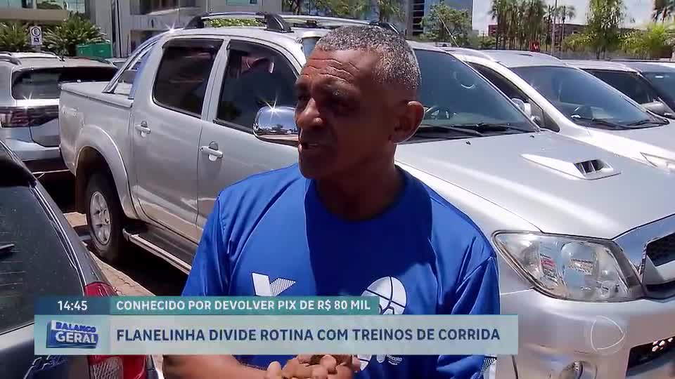 Conhecido por devolver PIX de R$ 80 mil, flanelinha divide rotinas de treinos de corrida