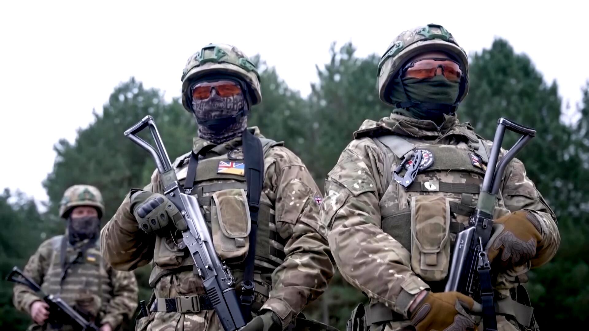 UE pode enviar instrutores militares à Ucrânia após guerra