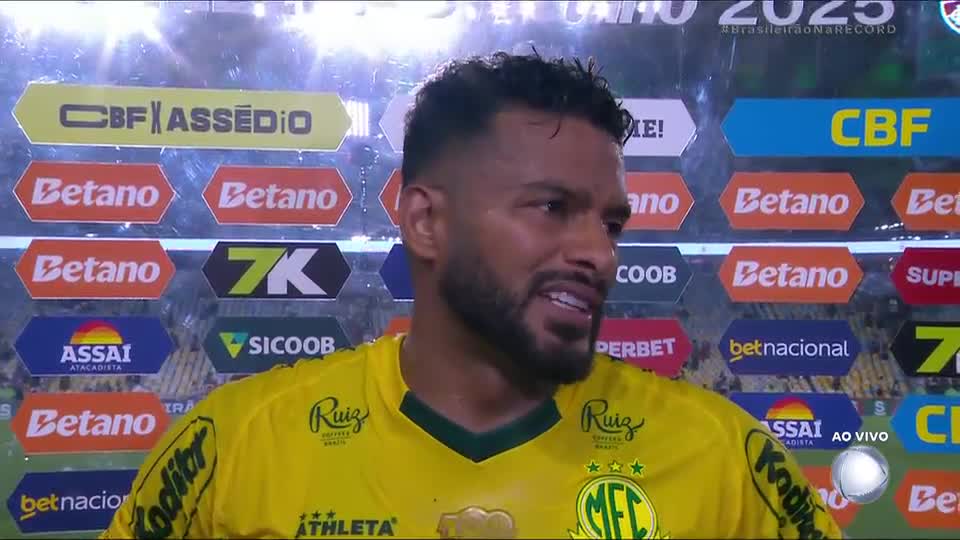 Reinaldo detona arbitragem de Fluminense 1 x 0 Mirassol: 'Não tem autoridade'