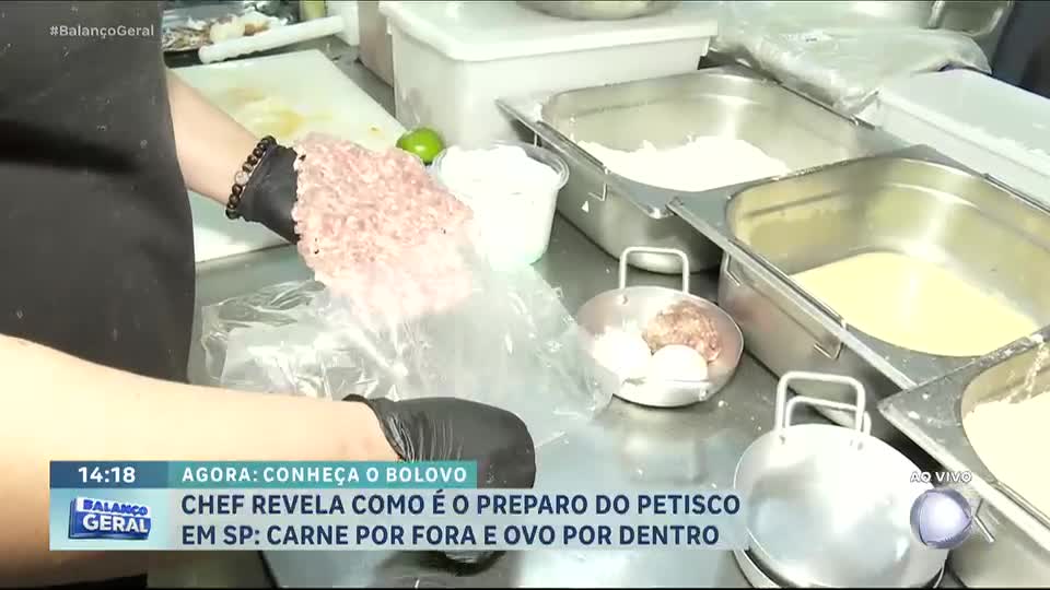 Chef revela como é o preparo do bolovo, petisco feito com carne por fora e ovo por dentro