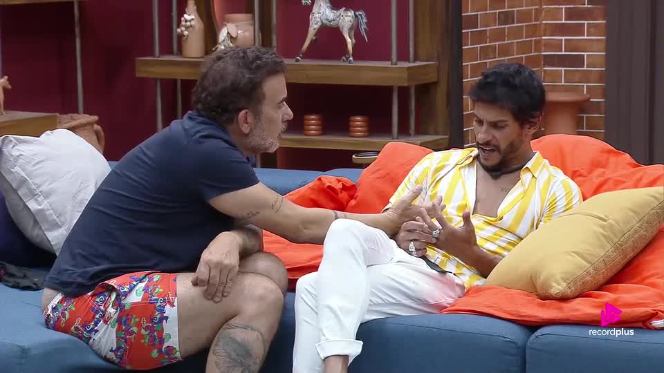 'Estou jogando sozinho agora', revela Fabiano após aliança com peoas | A Fazenda 17