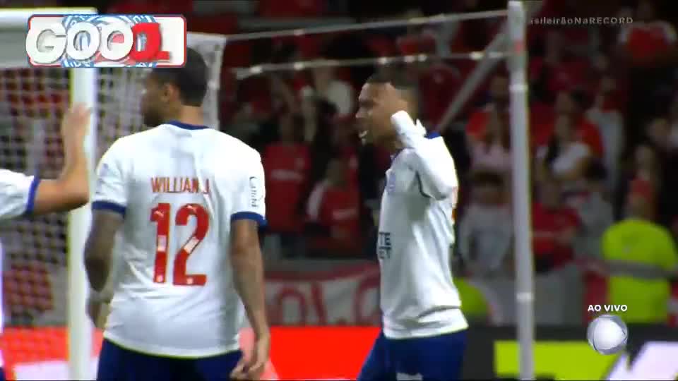 Internacional 2 x 2 Bahia: confira os gols do jogo com a narração de Cléber Machado