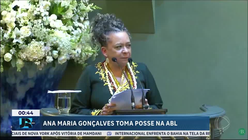 Ana Maria Gonçalves toma posse na Academia Brasileira de Letras