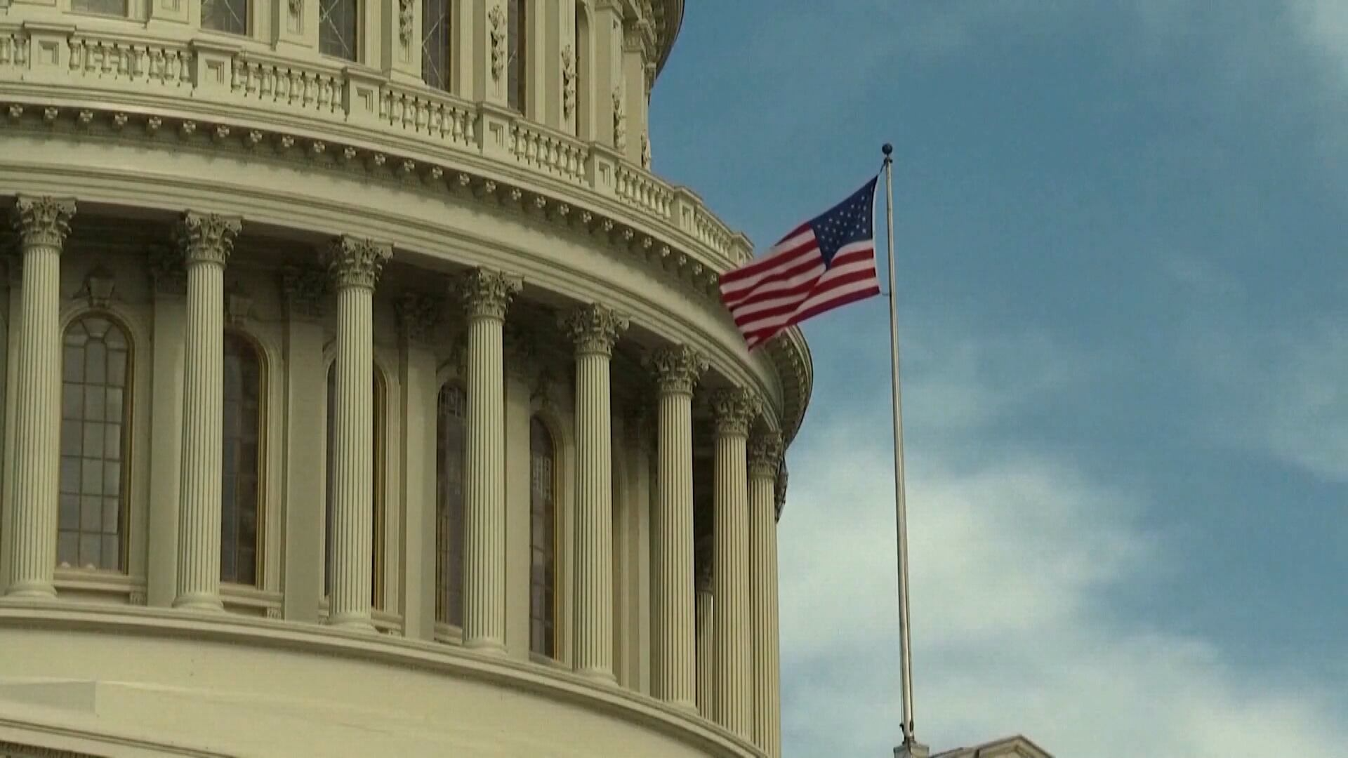 Senado dos EUA avança com plano para encerrar paralisação