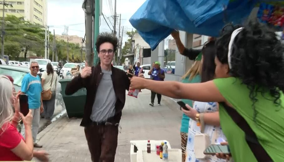 Enem 2025: 4,8 milhões de estudantes encaram o primeiro dia de provas; 330 mil inscritos no RJ