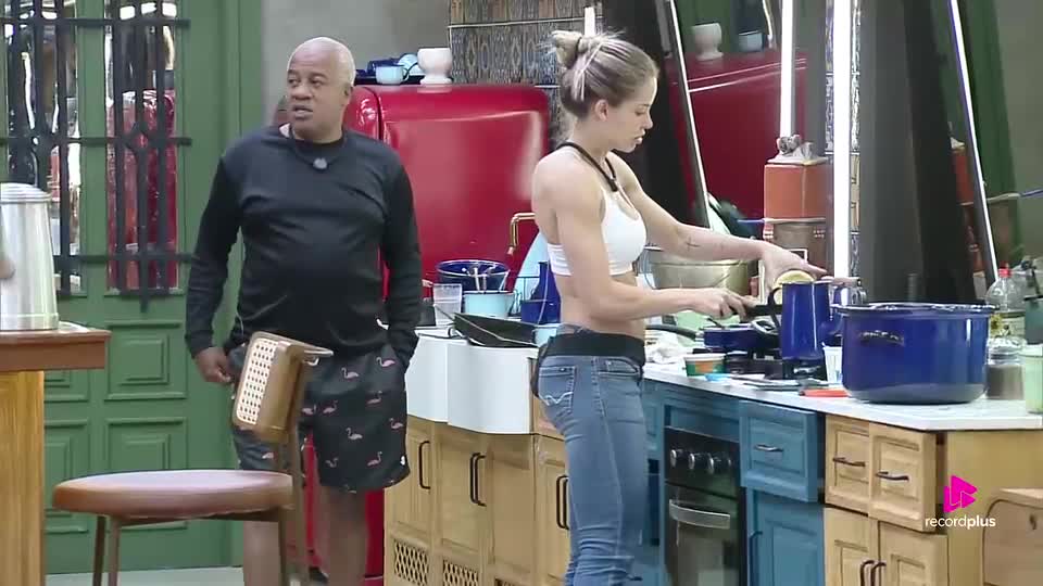 Aliança de Dudu com Shia preocupa Saory: 'Não acho que o jogo dele seja bem-visto' | A Fazenda 17