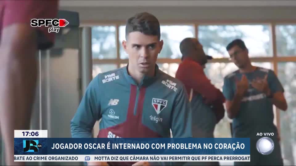 Jogador Oscar é internado com problema no coração