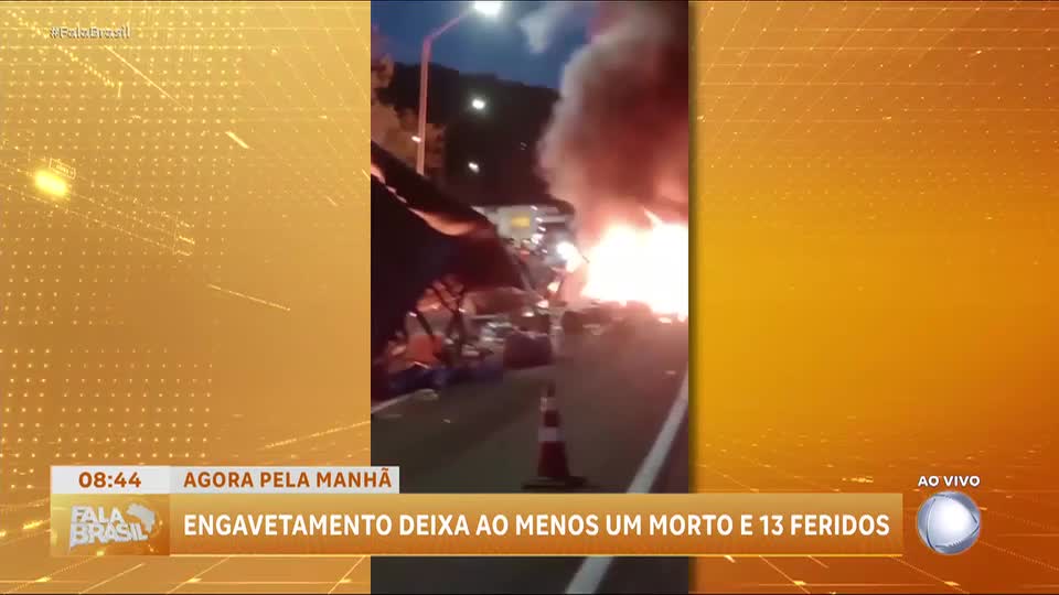Engavetamento com três veículos deixa um morto e 13 feridos no Paraná