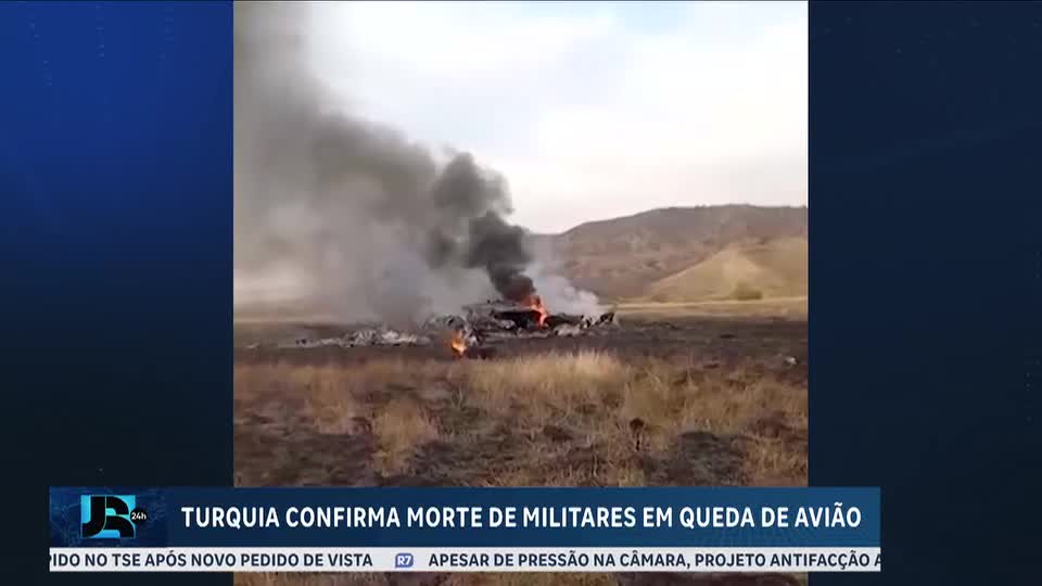 Turquia confirma morte de 20 militares em queda de avião