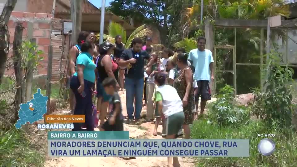Moradores denunciam falta de asfalto em bairro de Ribeirão das Neves (MG)