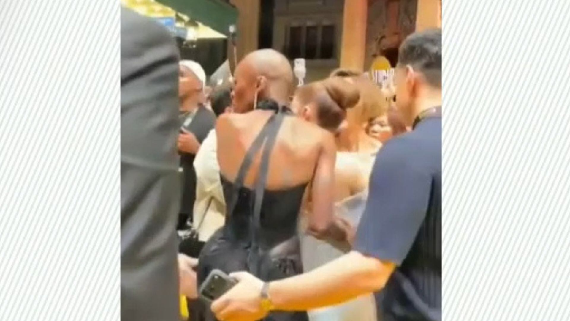 Vingança do Brasil? Ariana Grande sofre tentativa de ataque em evento de 'Wicked 2'