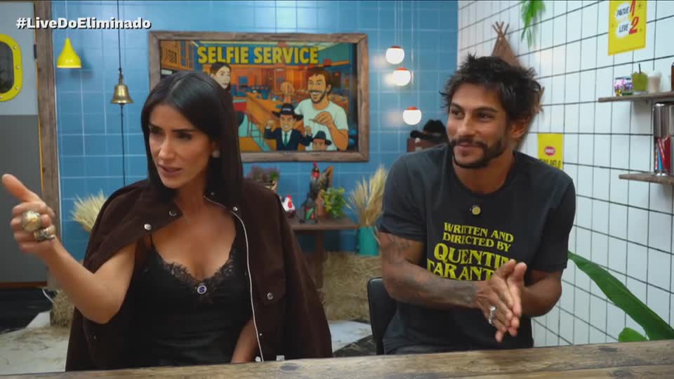 Live do Eliminado: Assista à íntegra do Selfie Service com Michelle e Shia | A Fazenda 17