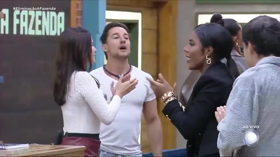 Veja a reação dos peões quando Carol retorna à Sede | A Fazenda 17