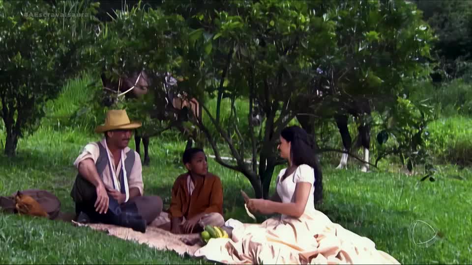 Pedrinho pede para fazer parte da família de Isaura e Miguel | A Escrava Isaura