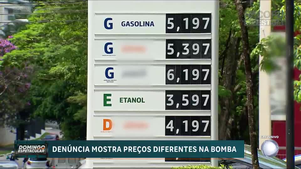 Postos de combustíveis exibem preços para atrair clientes, mas valor real na bomba é diferente