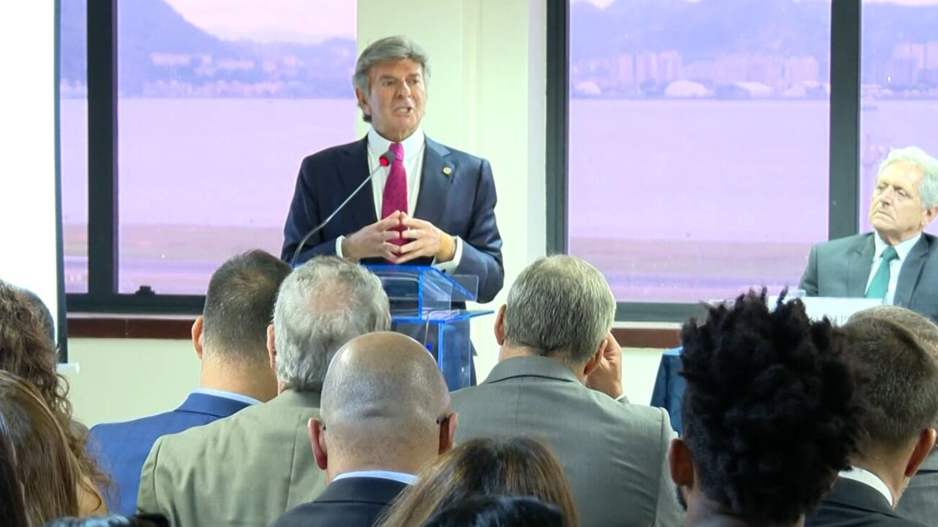 Ministro Fux discute futuro da Justiça brasileira em palestra na sede da OAB-RJ