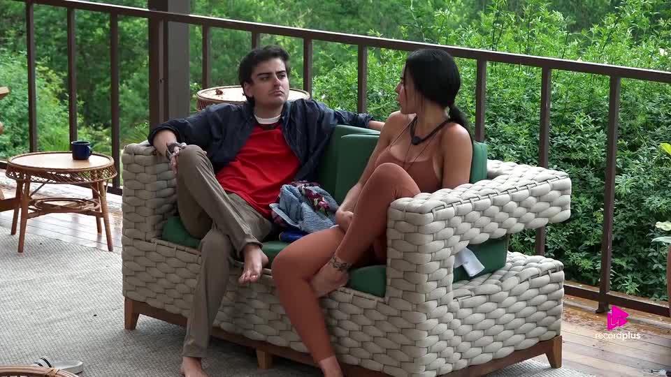 Dudu critica presença de Maria no jogo: 'De tão planta nem do nome lembravam' | A Fazenda 17