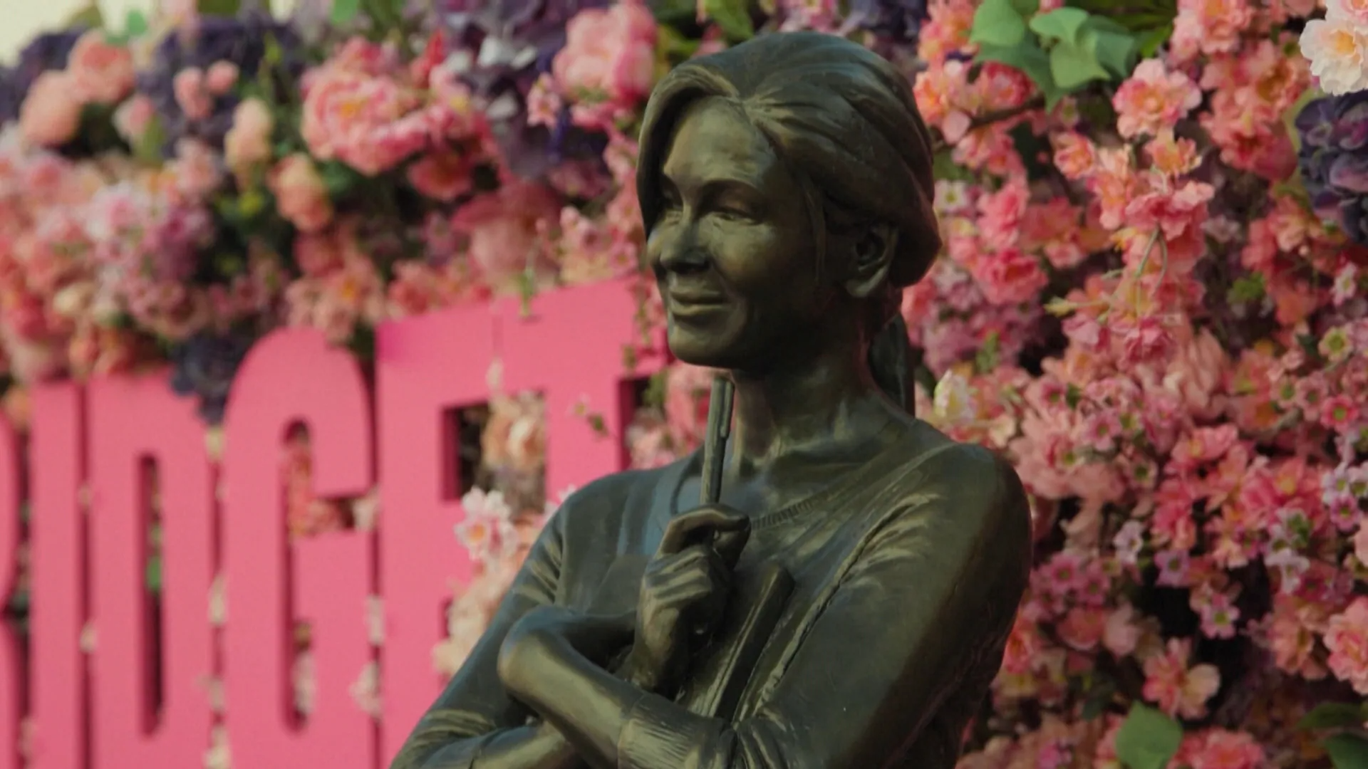 Bridget Jones ganha estátua em famoso bairro de Londres