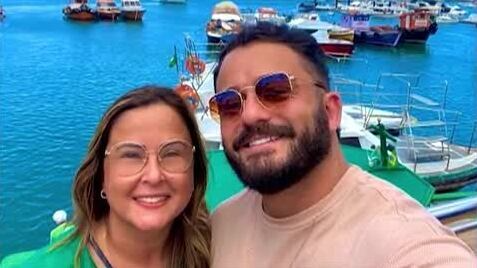 Filho que matou professora e jogou corpo embaixo de viaduto passa por audiência em Belo Horizonte