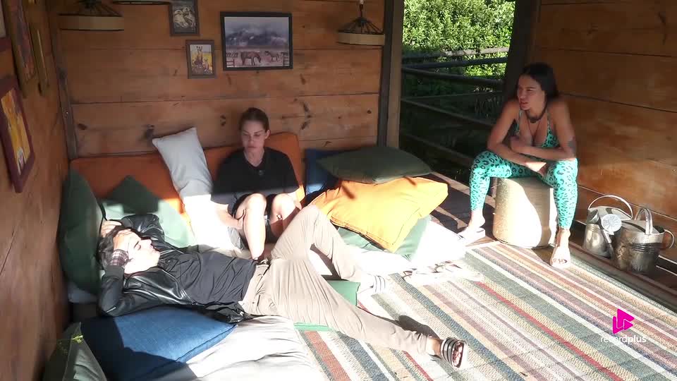 Dudu conta para Tàmires que não quer que Mesquita ou Ray sobrem no Resta Um | A Fazenda 17