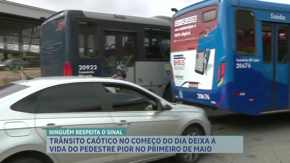 Caos no trânsito próximo à Estação São Gabriel, em BH, ameaça pedestres