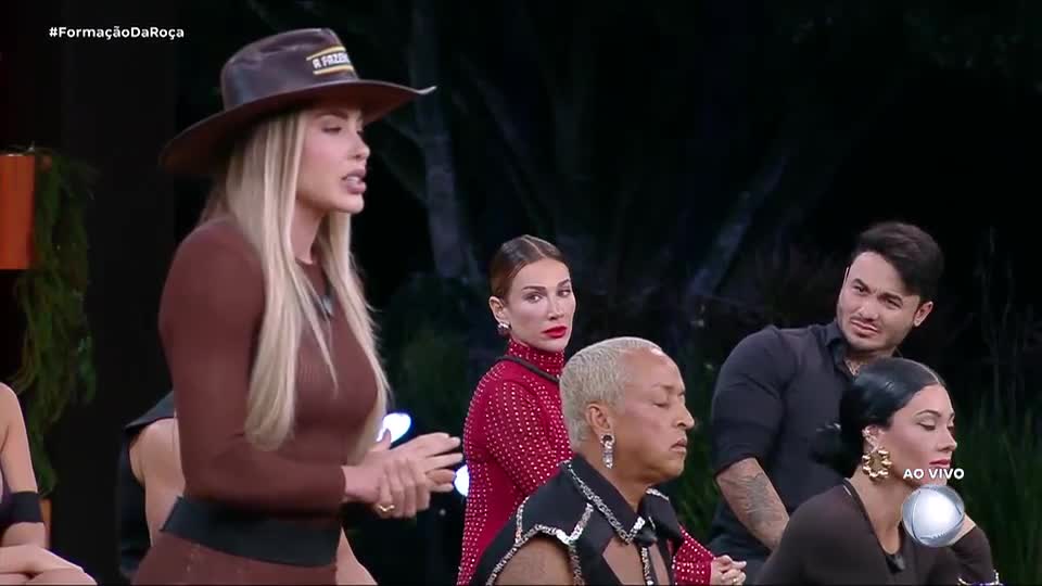 Saory indica Wallas à Roça: 'Não é surpresa' | A Fazenda 17