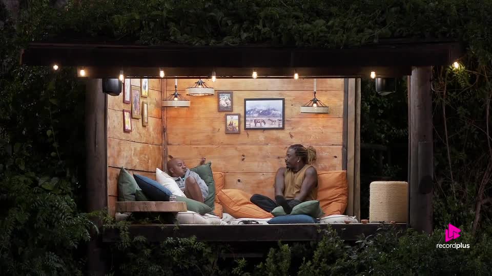 Toninho sugere que Kathy e Carol sejam 'traídas' por Dudu | A Fazenda 17