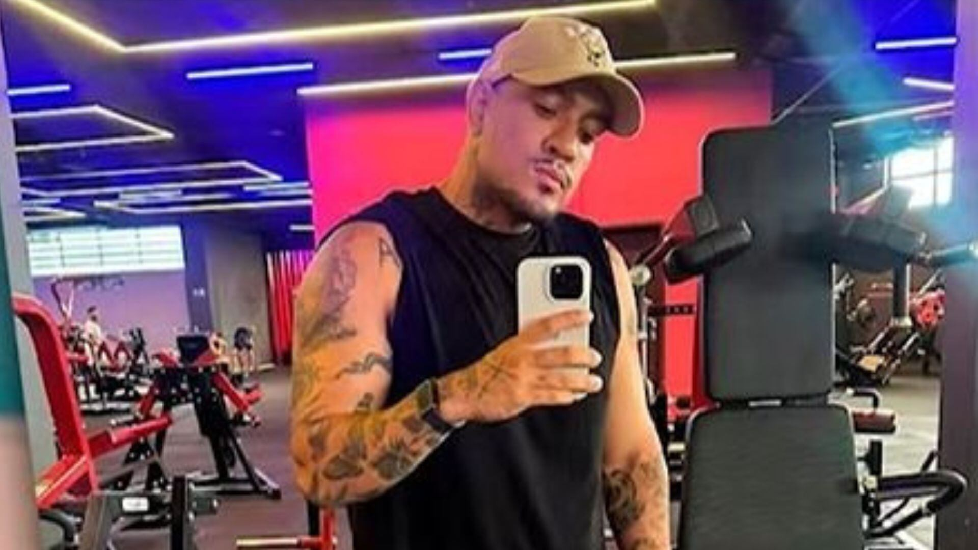 MC Binn mostra antes e depois e surpreende ao emagrecer 50 quilos