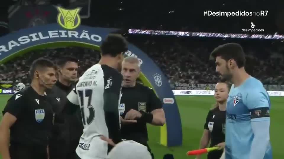 Assista à íntegra de Corinthians 3 x 1 São Paulo com R7 + Desimpedidos