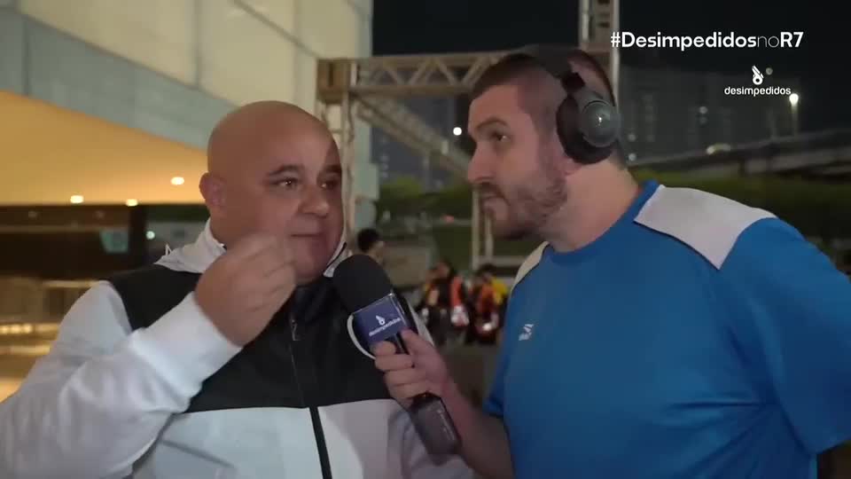 Torcedor do Corinthians detona Dorival Júnior mesmo com vitória sobre o São Paulo