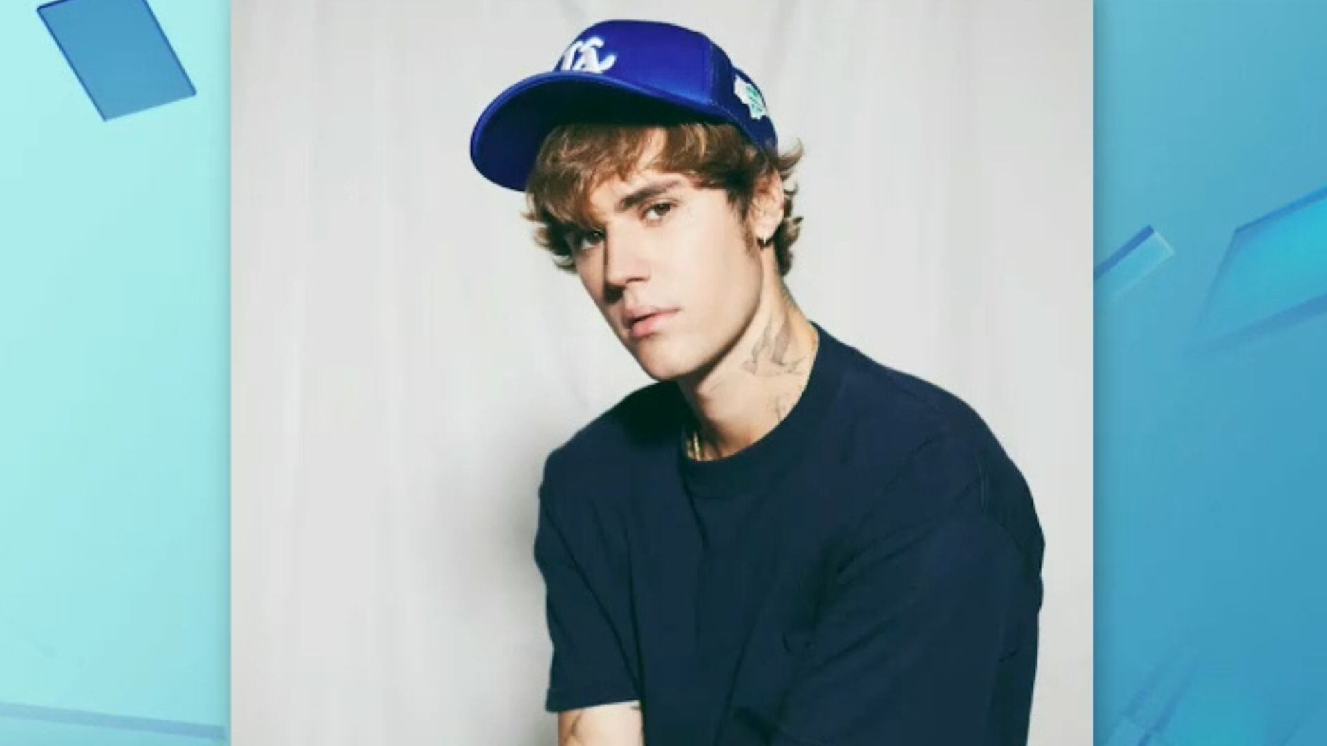 Justin Bieber ajuda desconhecido no meio de estrada nos EUA