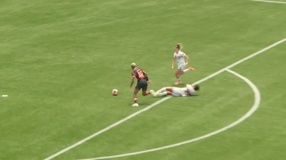 Corinthians sai na frente do São Paulo na semifinal do Paulistão Feminino; veja os melhores momentos