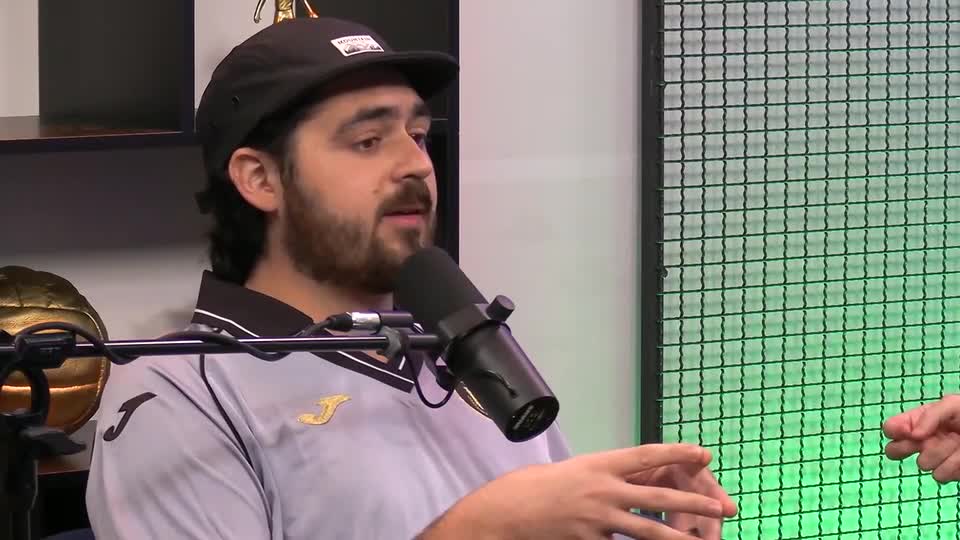 Neymar ignora lesão no joelho e insiste para jogar contra o Sport