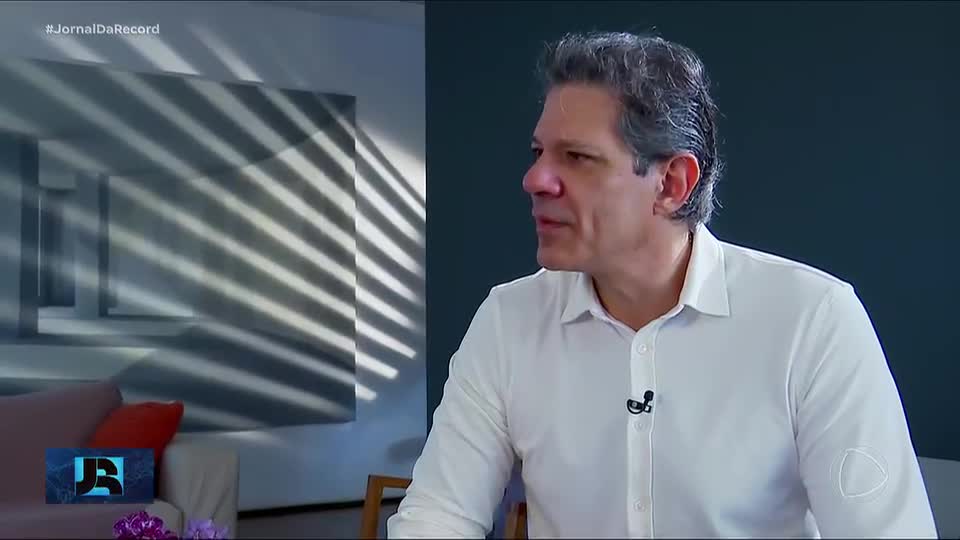 Haddad diz que isenção do IR para quem ganha até R$ 5 mil pode injetar quase R$ 30 bi na economia
