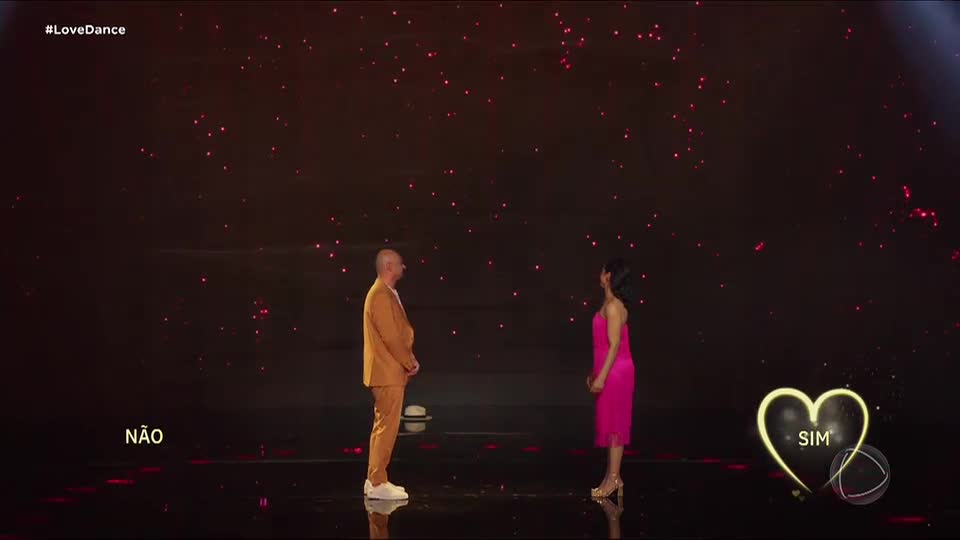 Luiz e Jaciara surpreendem ao não darem match no encerramento do Love & Dance deste sábado (29)