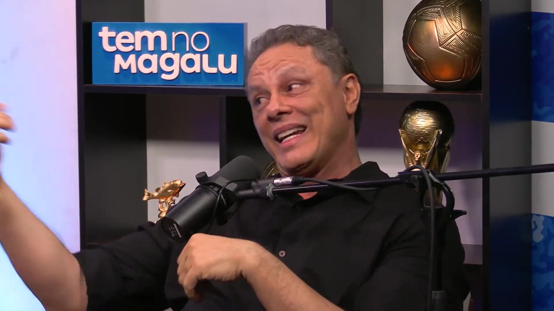 "Se o Flamengo não quiser negociar, o Filipe Luís sai", afirma Cosme Rímoli