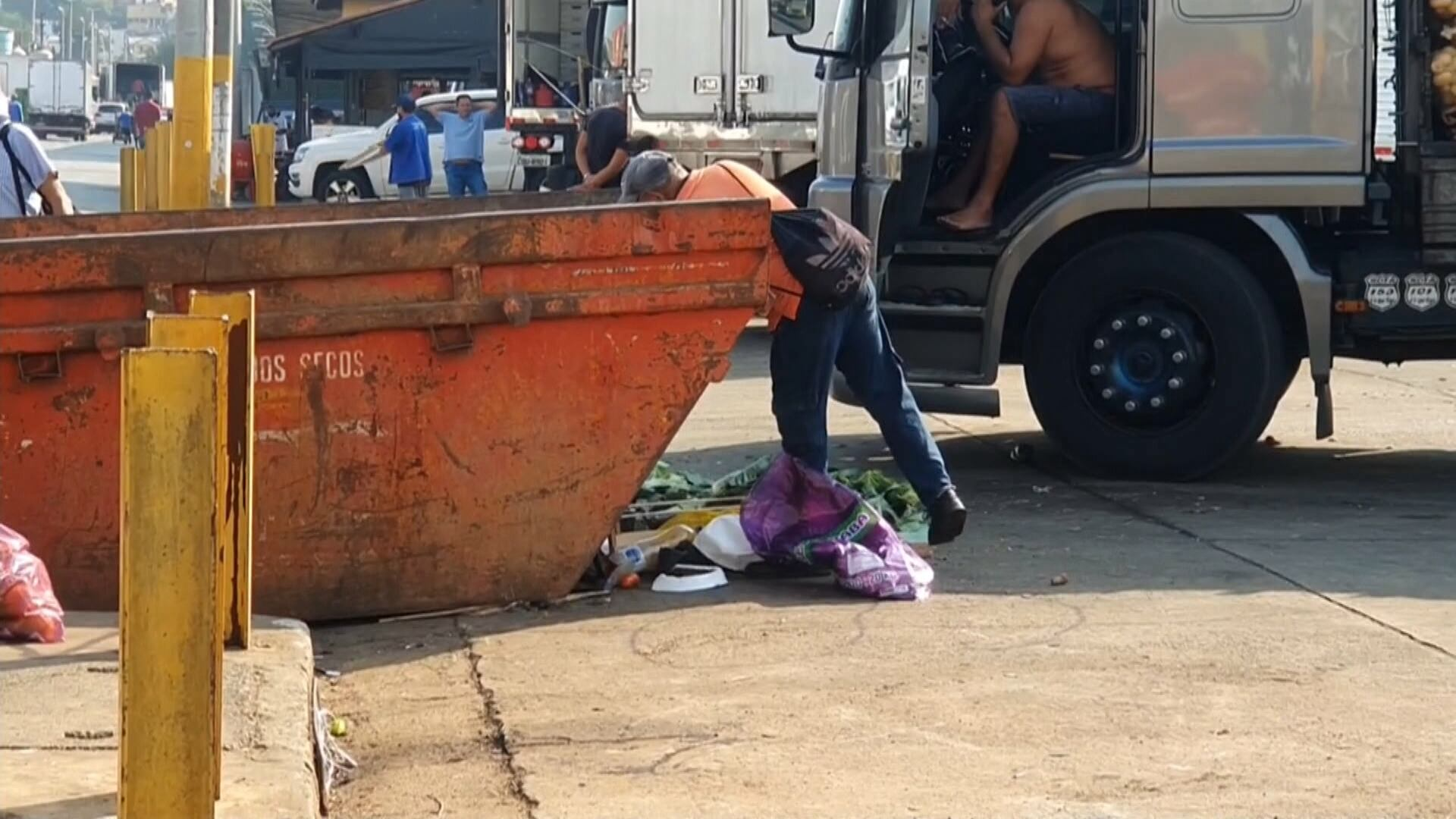 Pobreza extrema cai ao menor patamar da série histórica do IBGE