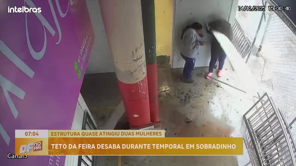 Teto da feira modelo desaba durante temporal em Sobradinho (DF)