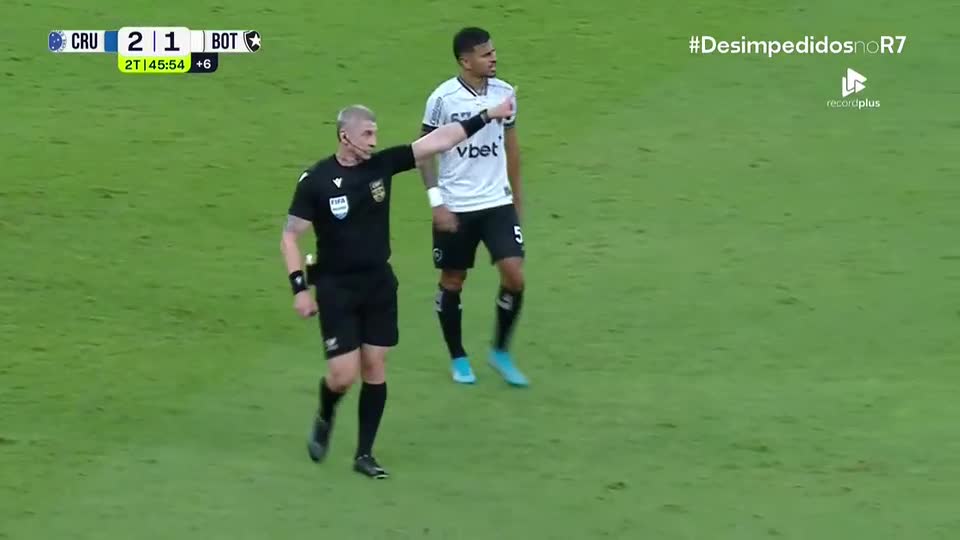 Assista à íntegra de Cruzeiro 2 x 2 Botafogo com R7 e Desimpedidos