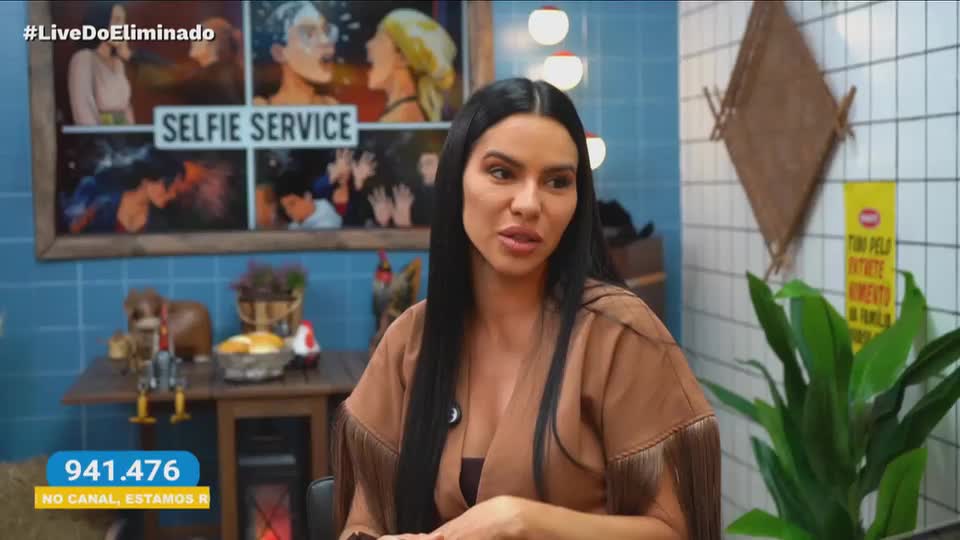 Tàmires reage à volta de peões e comenta sua estratégia em A Fazenda 17 | Live do Eliminado